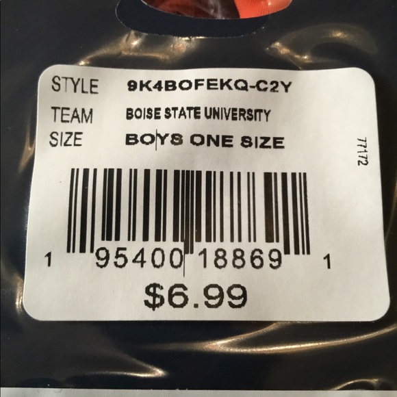 Boise State University Boys Face Masks (6) Over $40 value - Picture 3 of 3